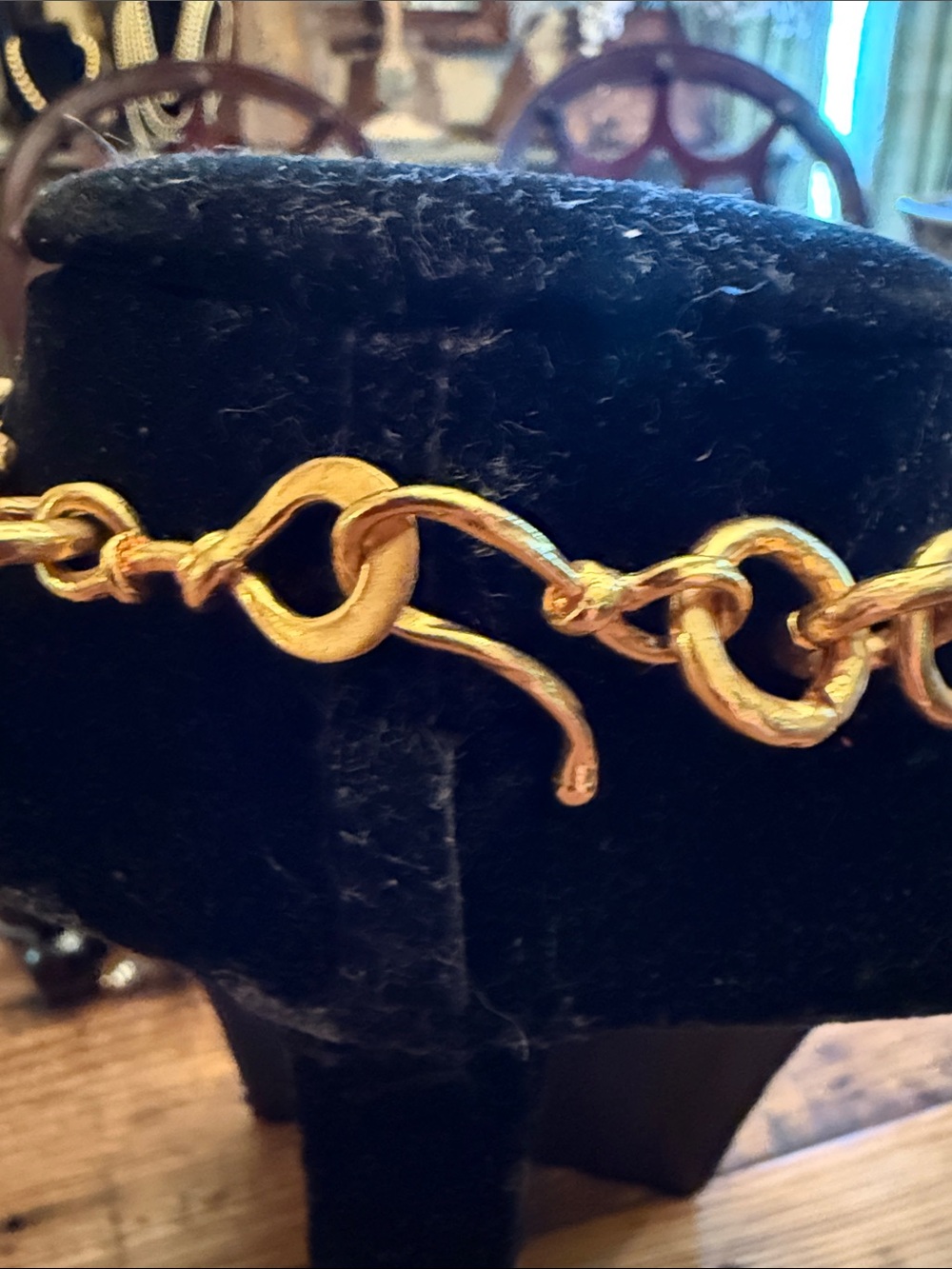 Susan Shaw.  Gold-Tone Link Necklace with Turquoise Accent and Coin Pendant new - Picture 4 of 6